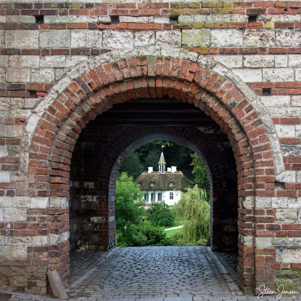 Mølleporten og Liselund