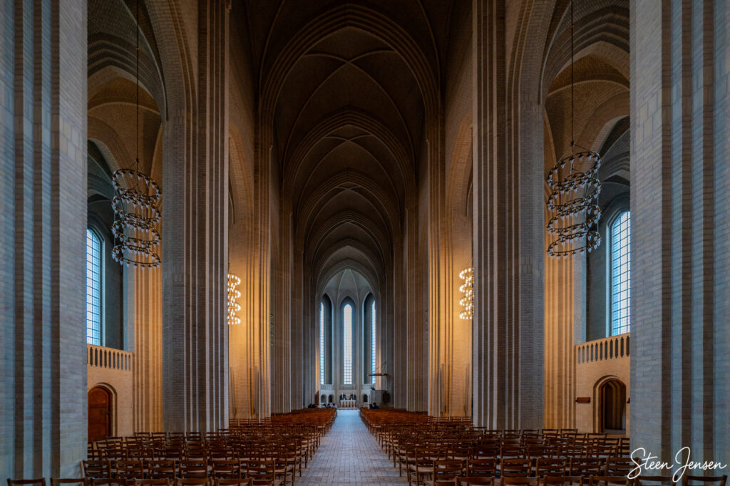 Grundtvigs Kirke alter